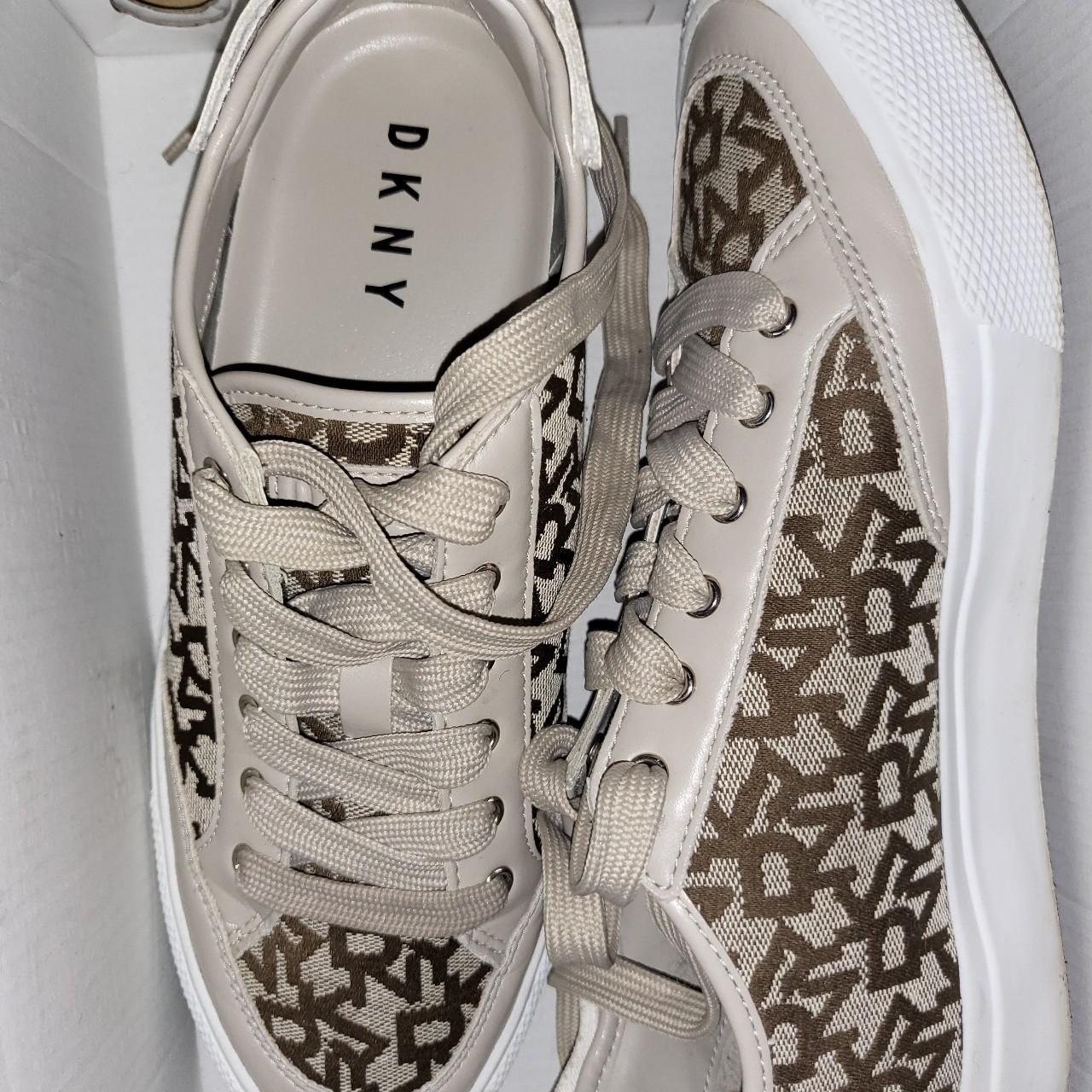 dkny banson trainers