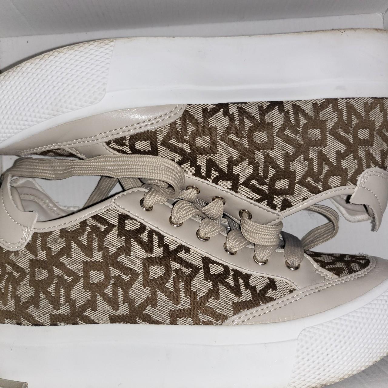 dkny banson trainers
