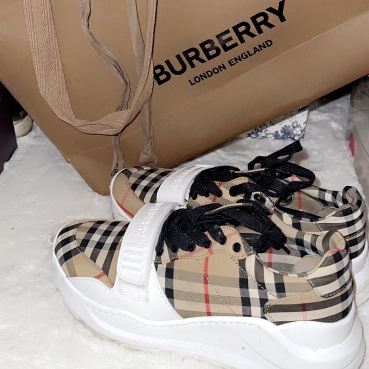 burberry trainers ladies