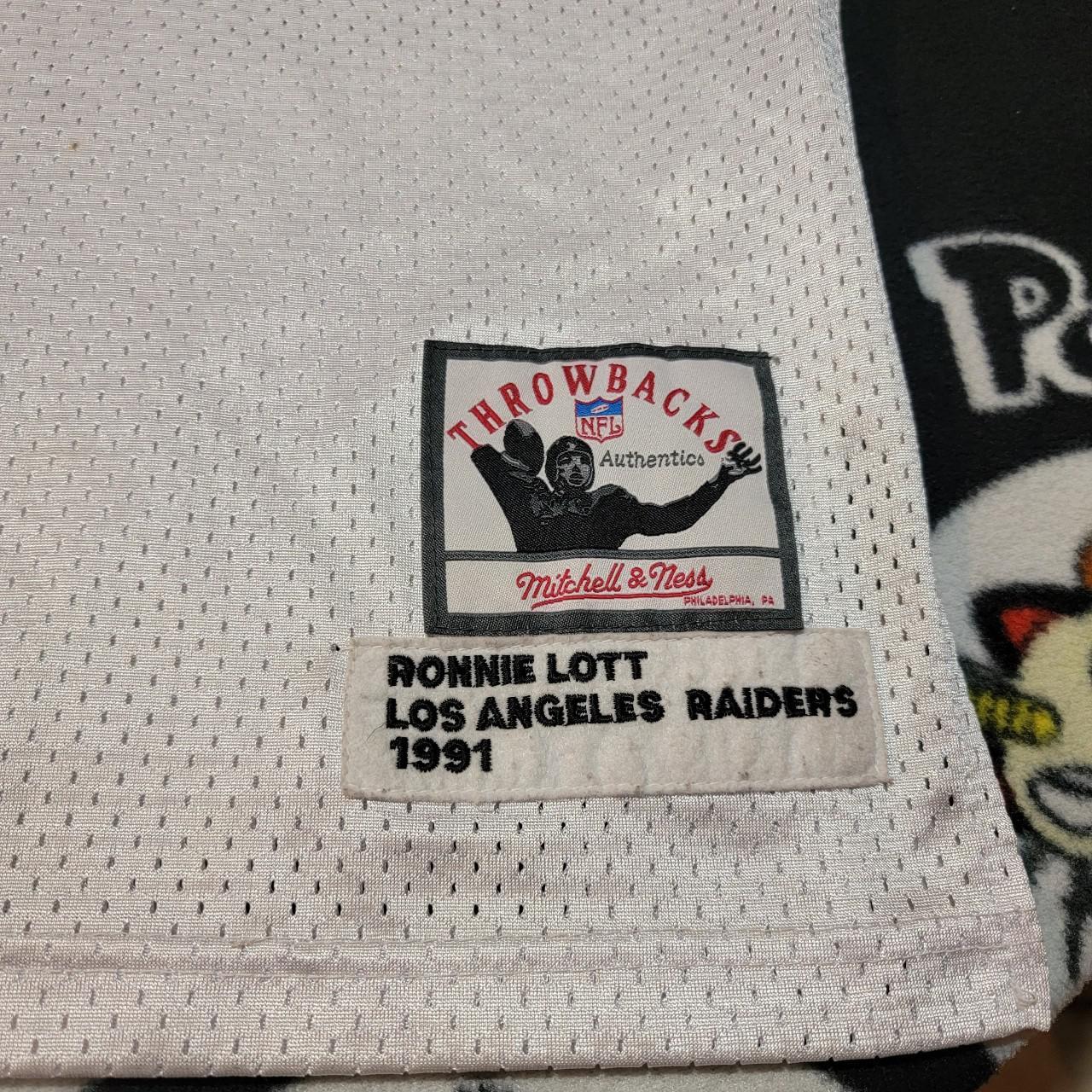 Mitchell & Ness 1991 RONNIE LOTT RAIDERS 1991 Los - Depop