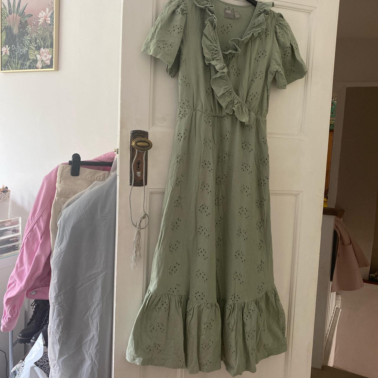 Asos green maxi dress, medium 100% cotton 100%... - Depop