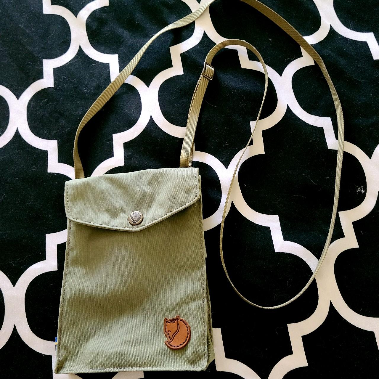 Fjallraven kanken pocket outlet bag