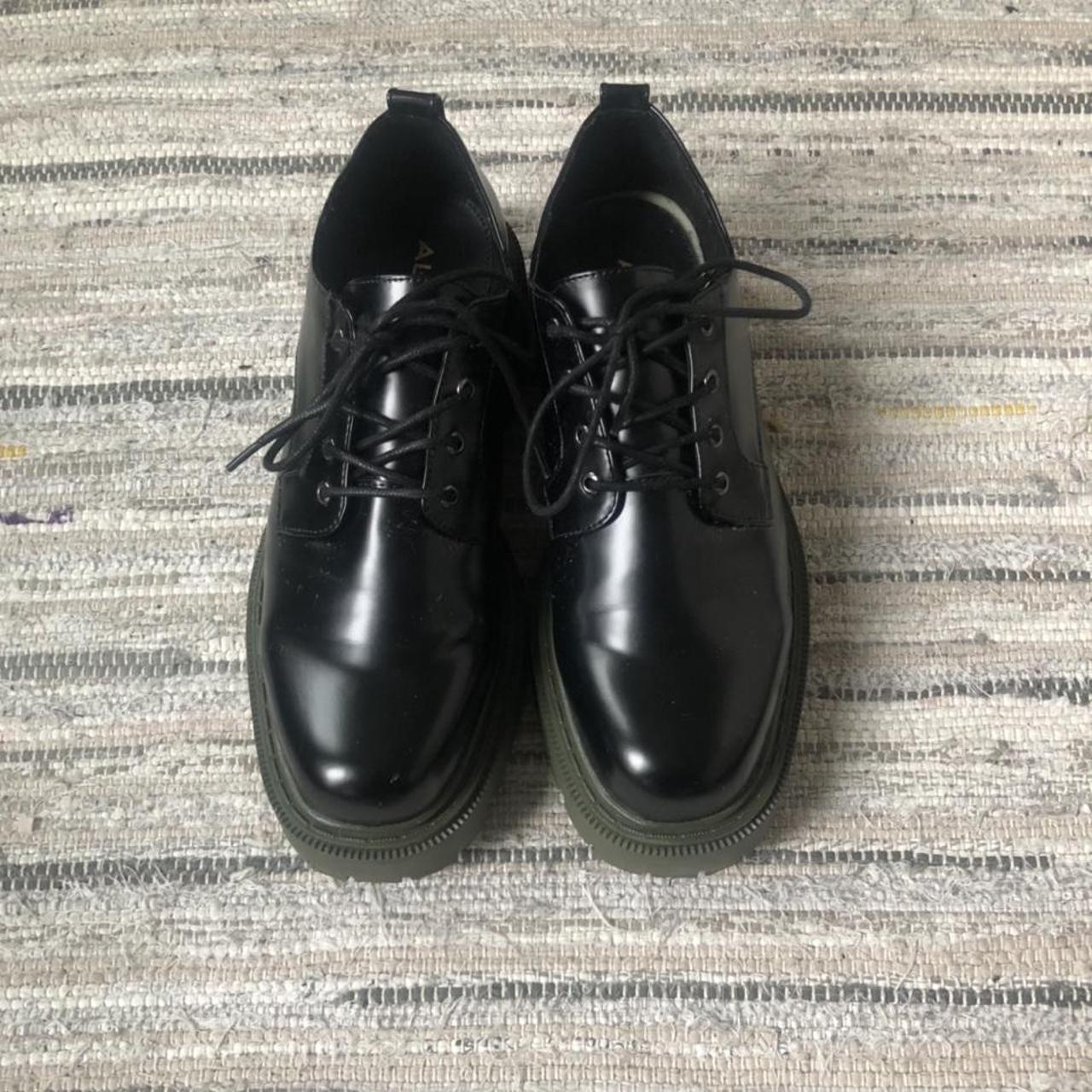 Chunky black oxford with cool green sole. Barely... - Depop