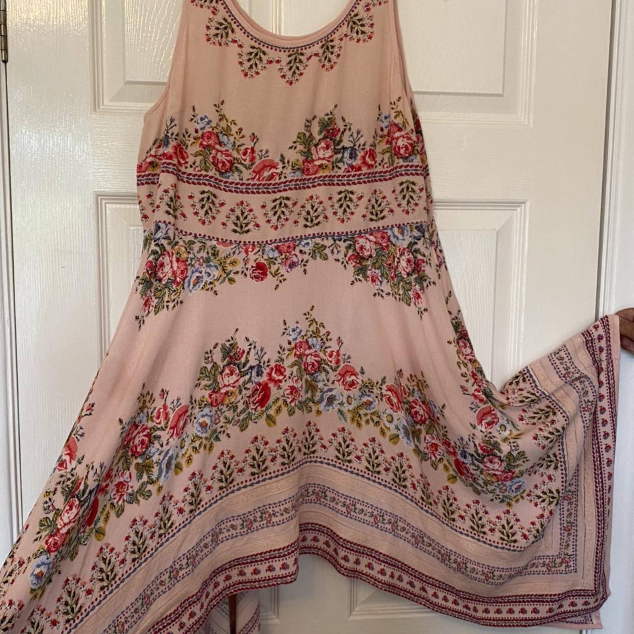 Light pink floral dress, size 16, very cute &... - Depop