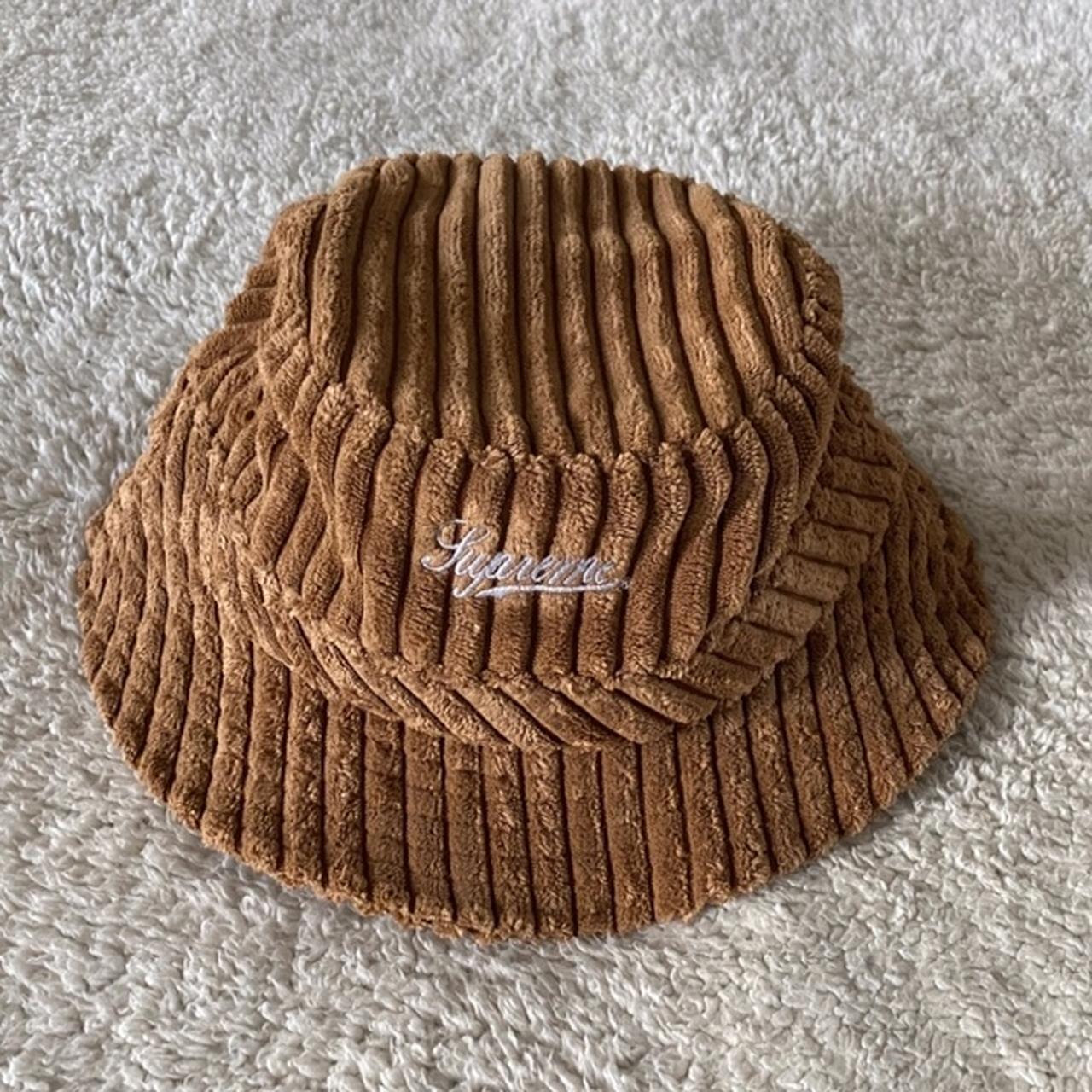 Supreme terry crusher bucket hat tan, Size...