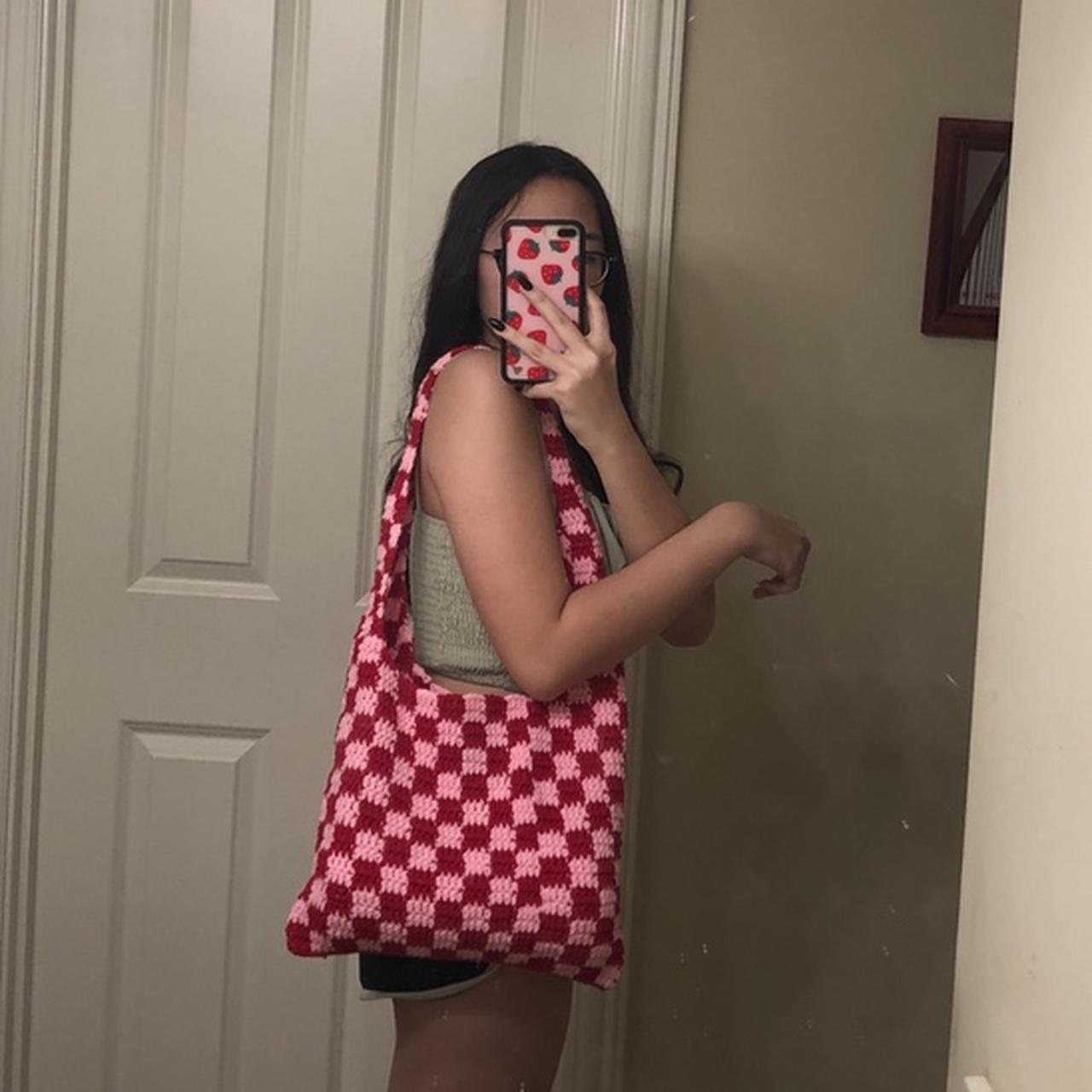 rose checkered tote