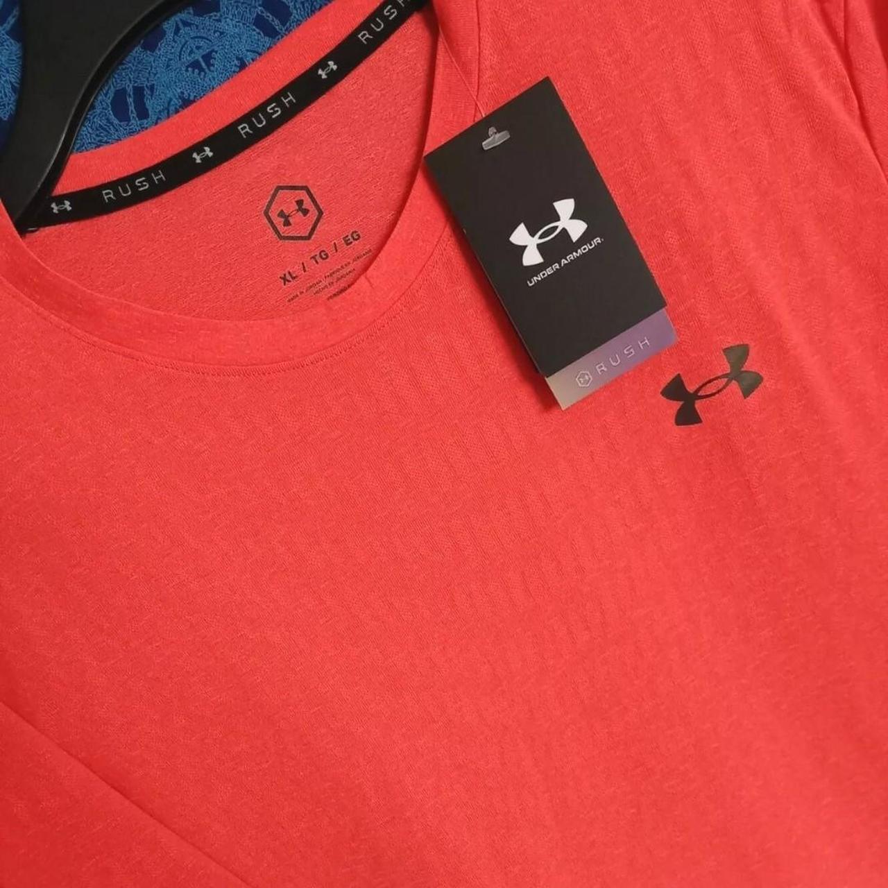 Under Armour Men's T-Shirt - Red - XL