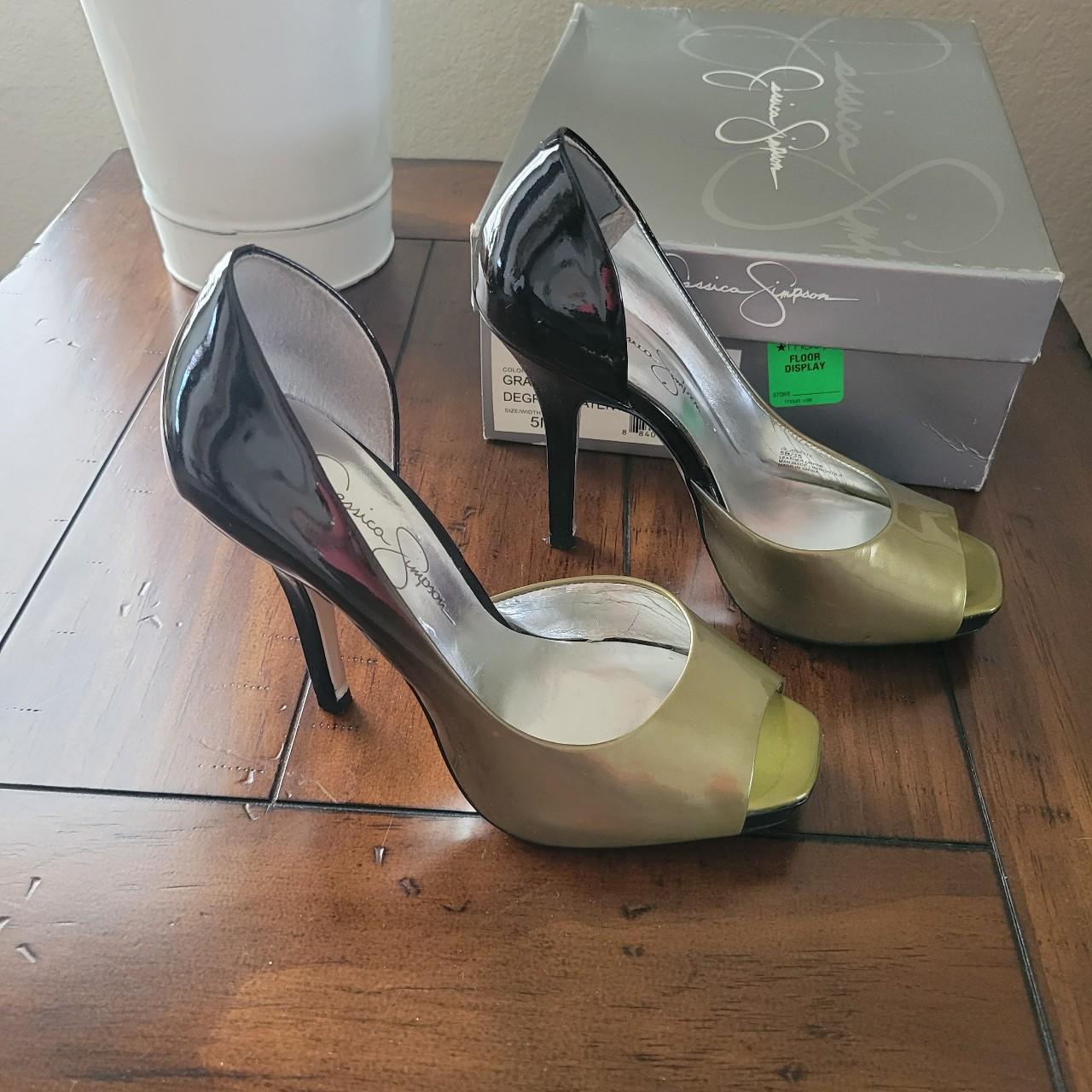 Jessica Simpson Green and Black Ombre heels Size