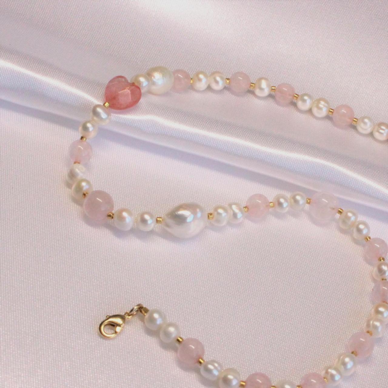 Pearls and Rose Quartz beaded Necklace This... - Depop