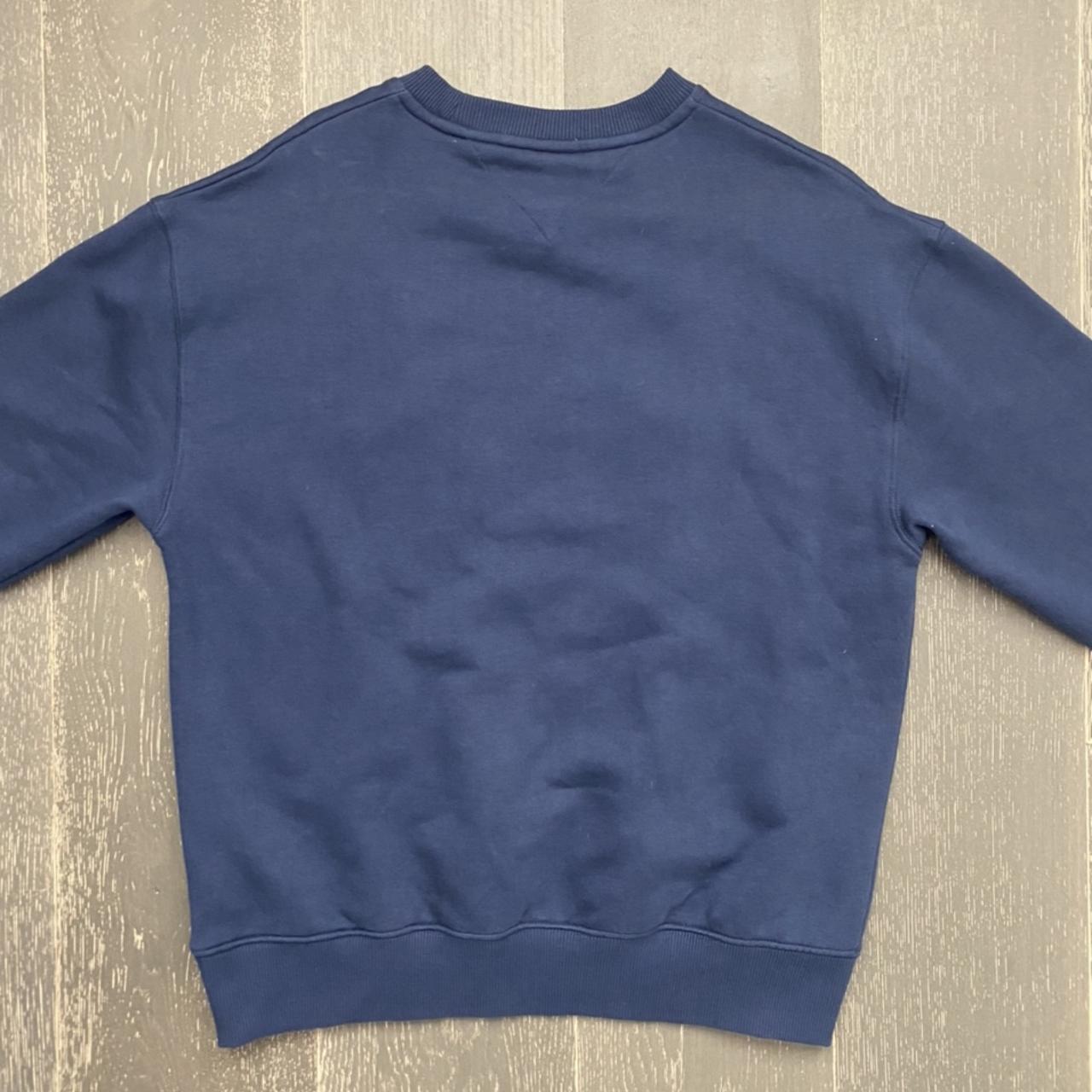 Tommy hilfiger looney tunes crew neck hot sale