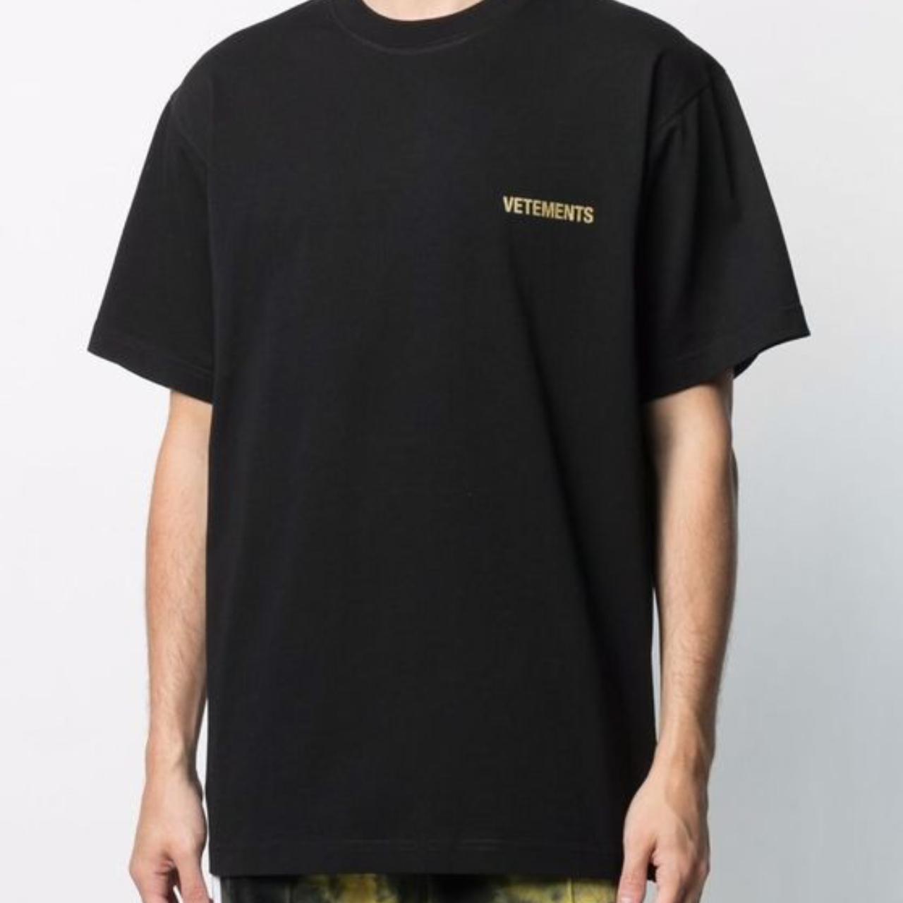 Vetements Men's Black T-shirt