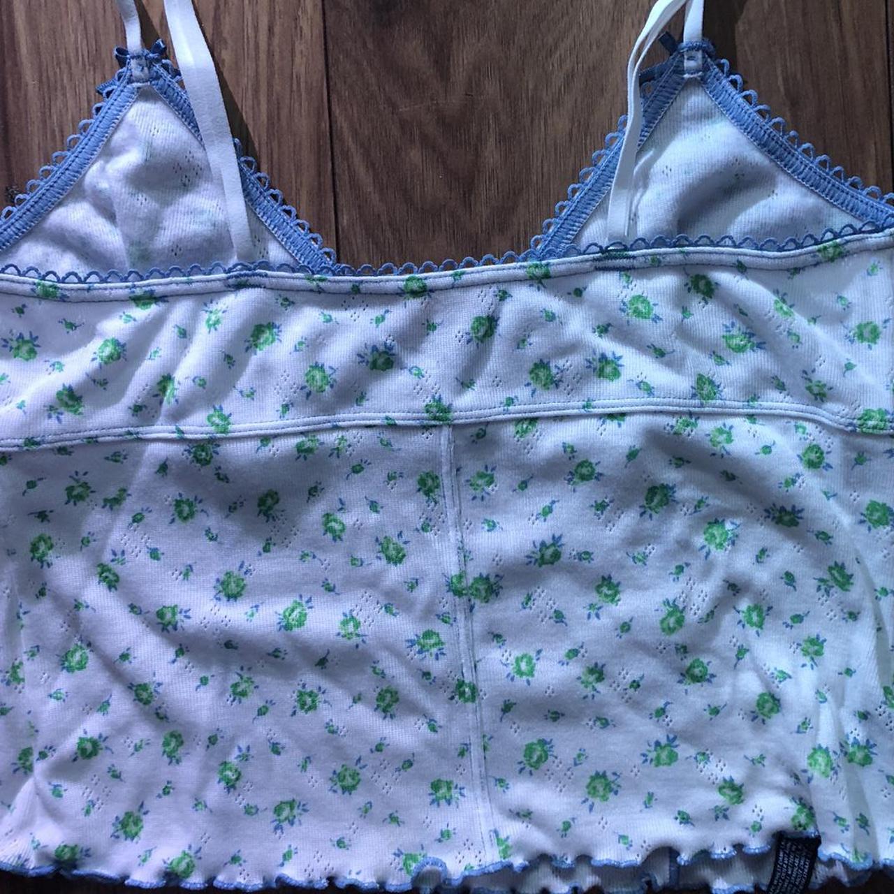urban outfitters blue floral top