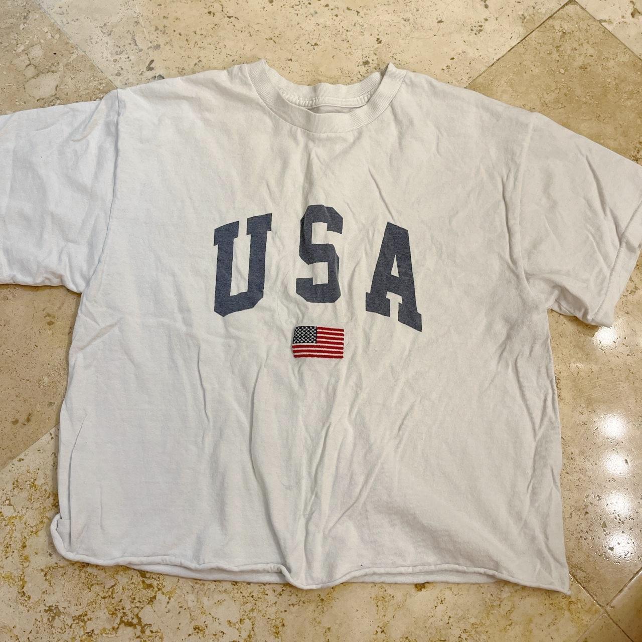 Brandy Melville USA T-Shirt - Depop