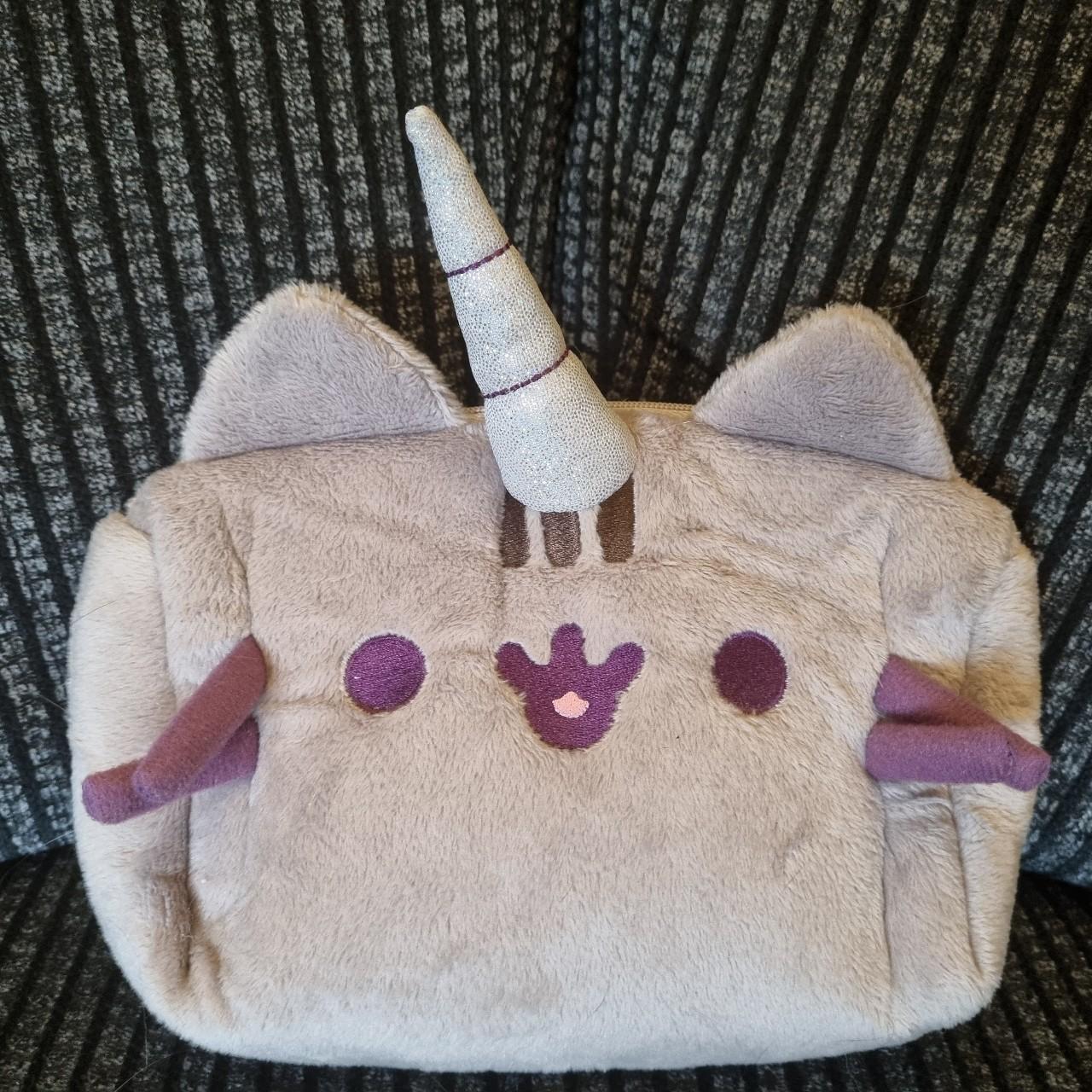 Pusheen pencil case from the spring 2018 Pusheen - Depop