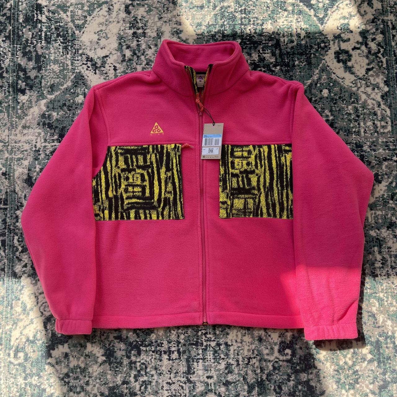 nike acg fleece pink