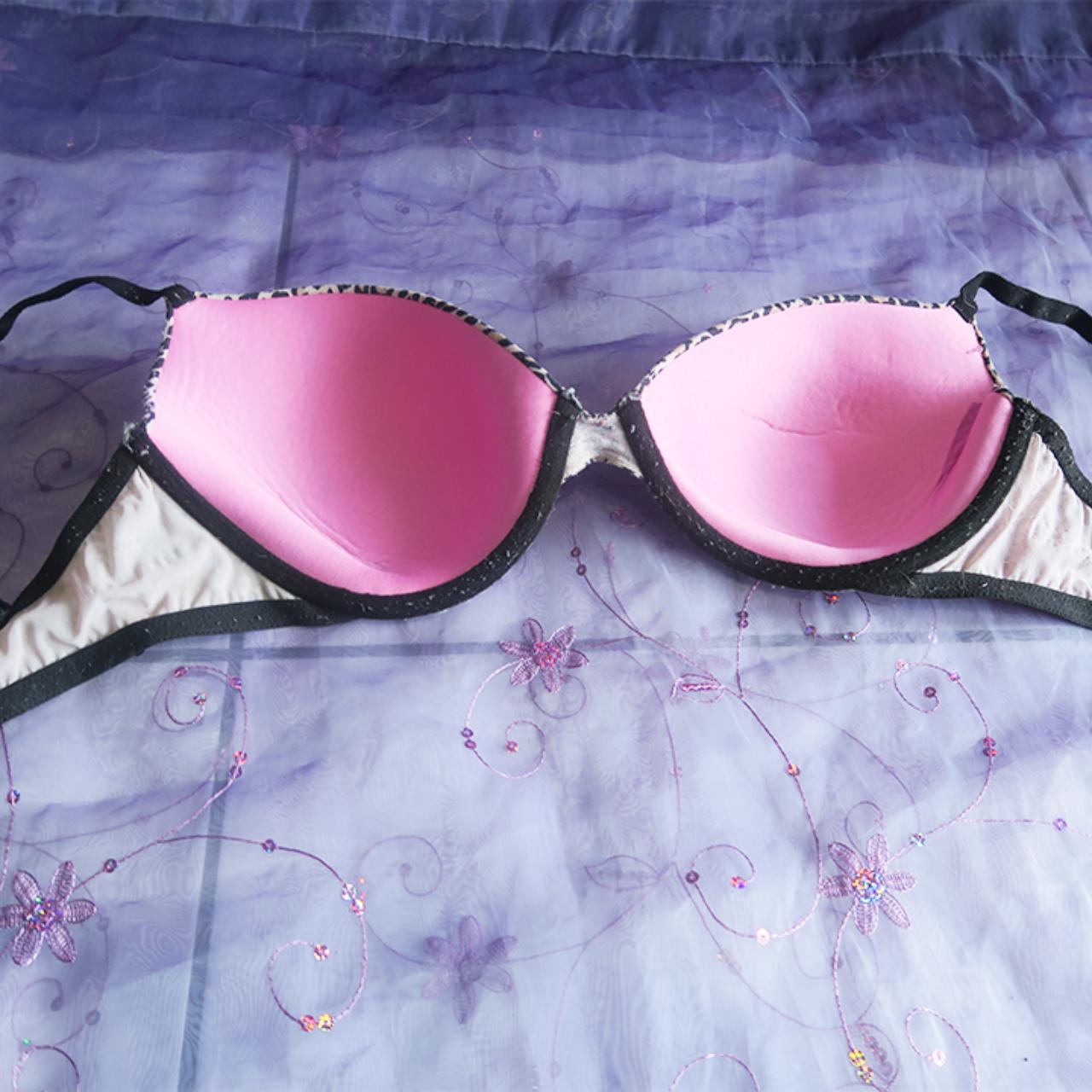 Pink Victoria's Secret 34DD push-up black bra. - Depop