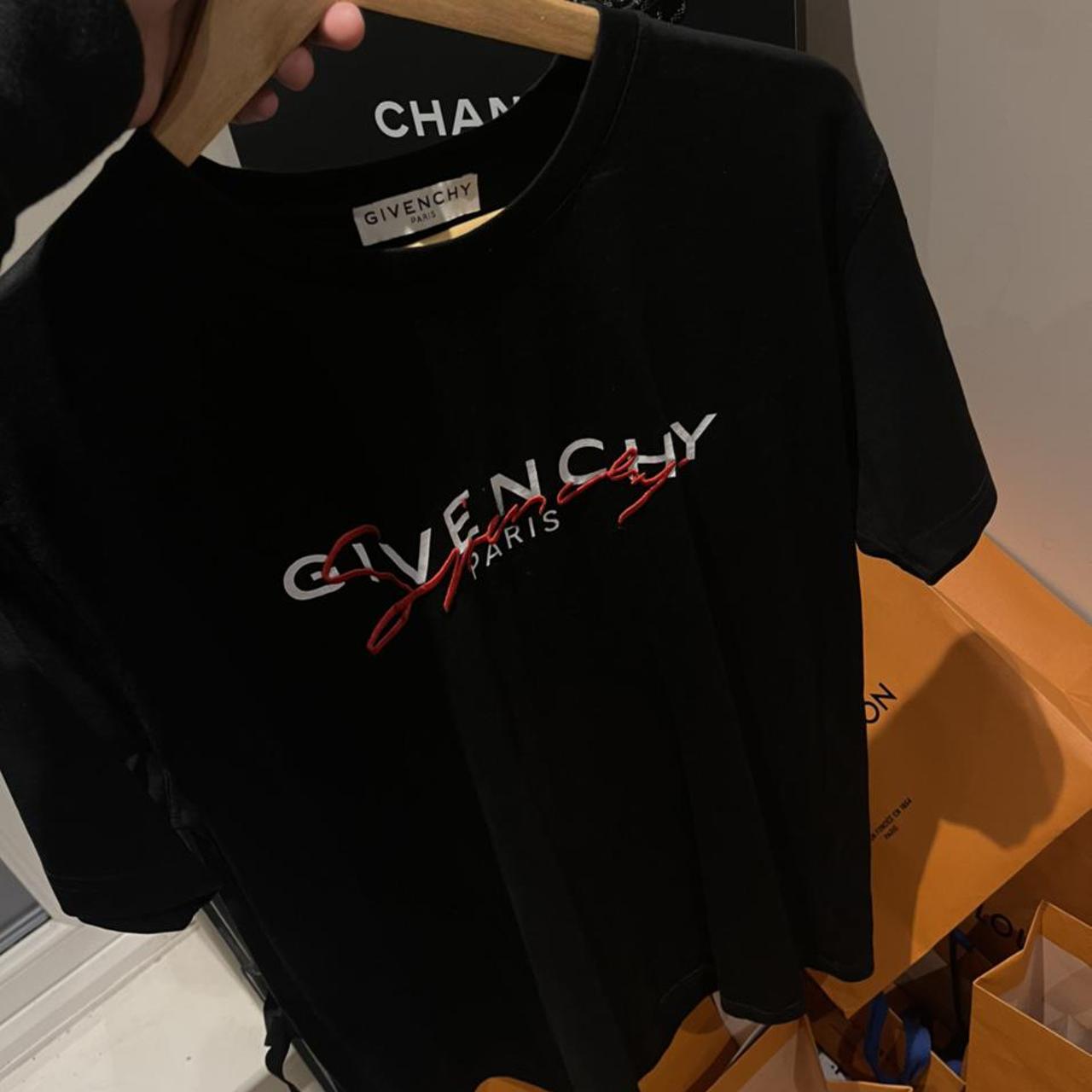 Givenchy Men's T-shirt 