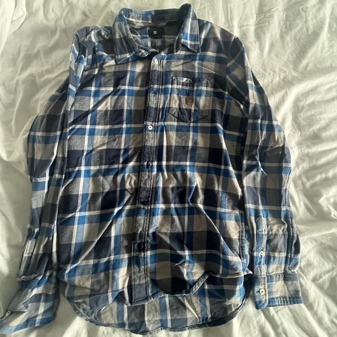 DC Mens Plaid Shirt Size Small Left Chest... - Depop