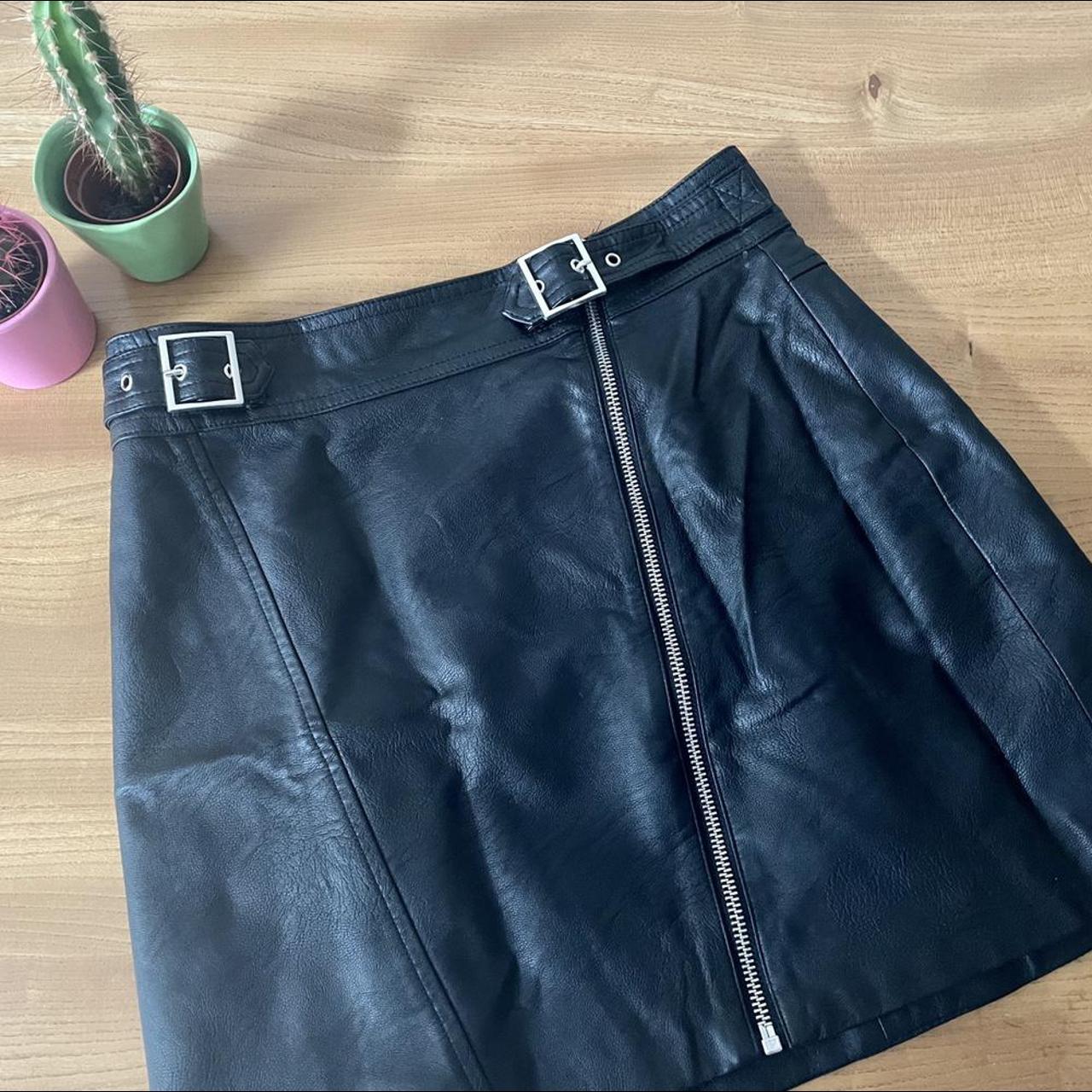 Topshop vegan leather skirt with buckles & zip down... - Depop