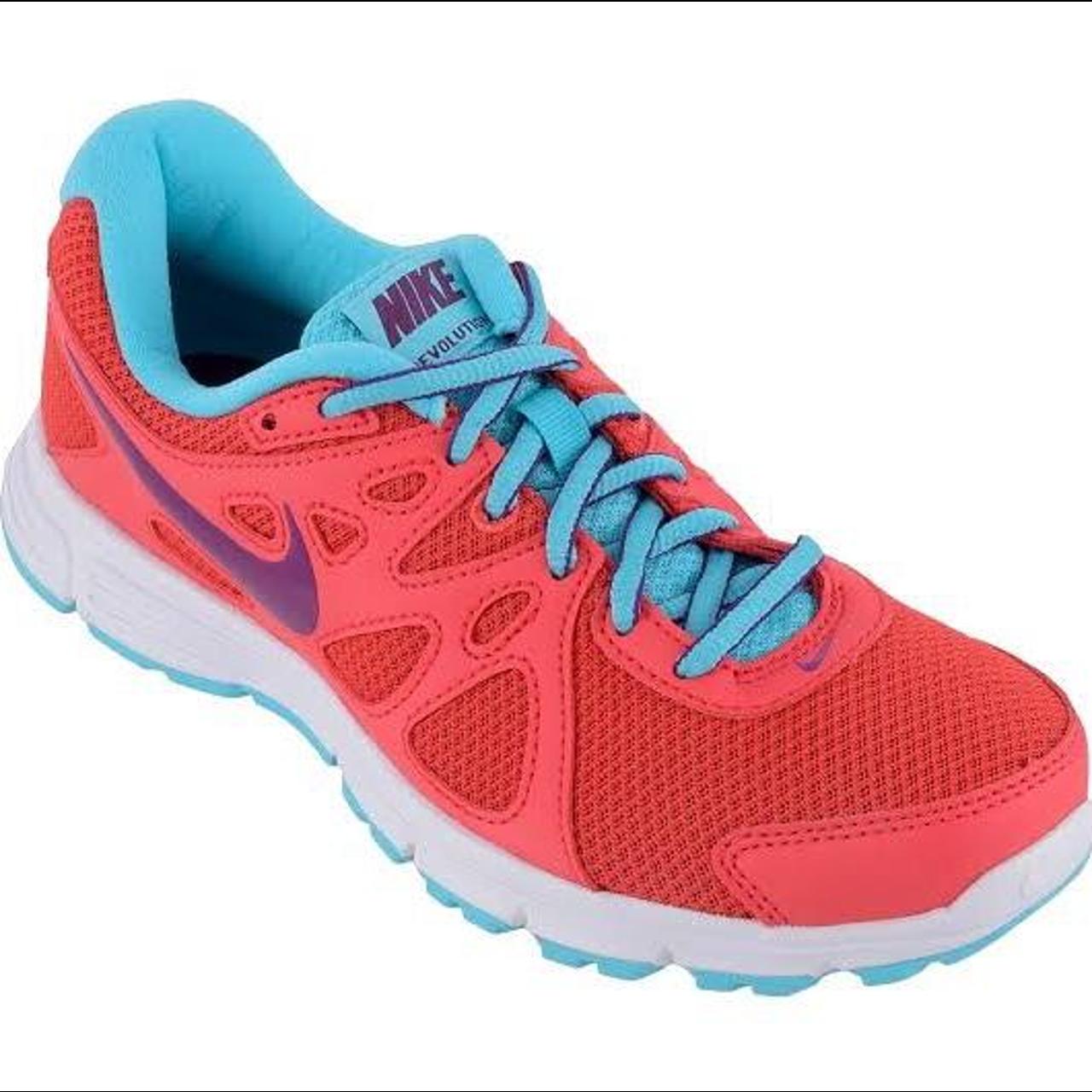 nike black pink blue