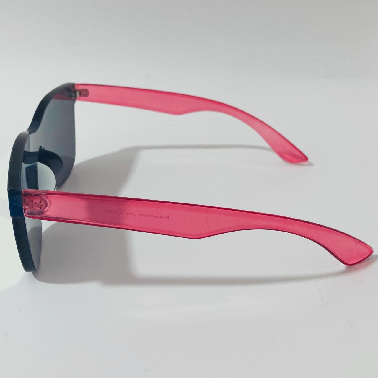 Men's Green and Pink Sunglasses (4)
