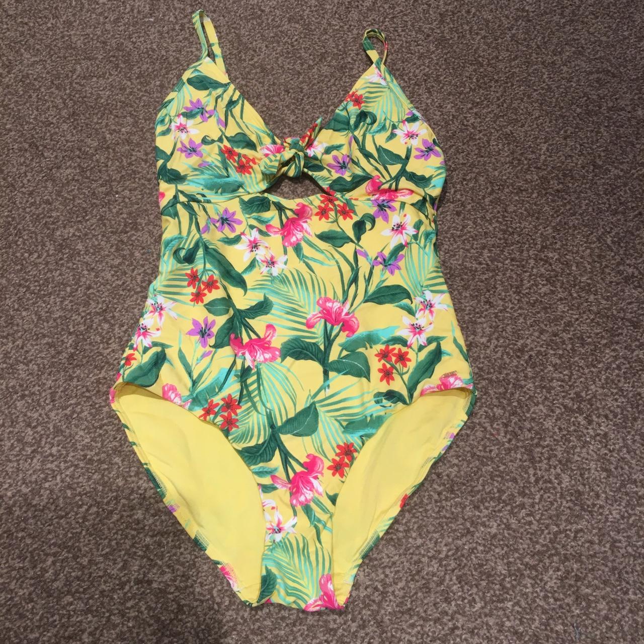 Women's Swimsuit-one-piece | Depop