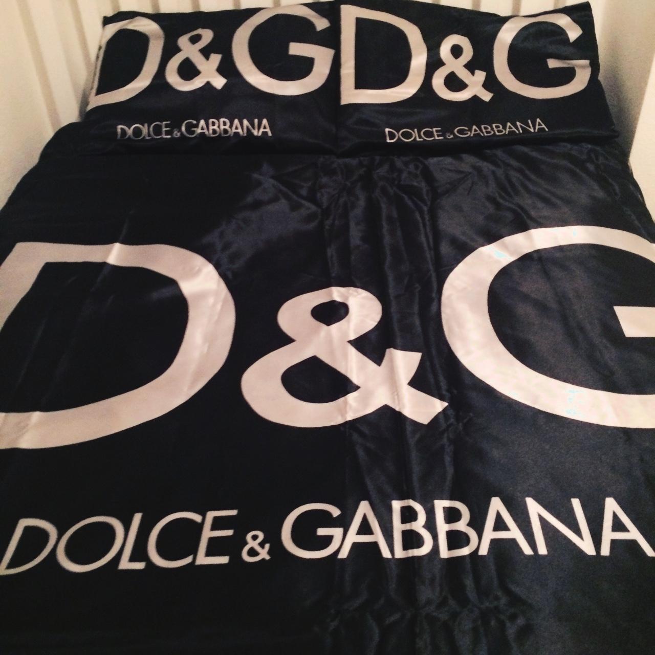 Dolce and clearance gabbana bed sheets