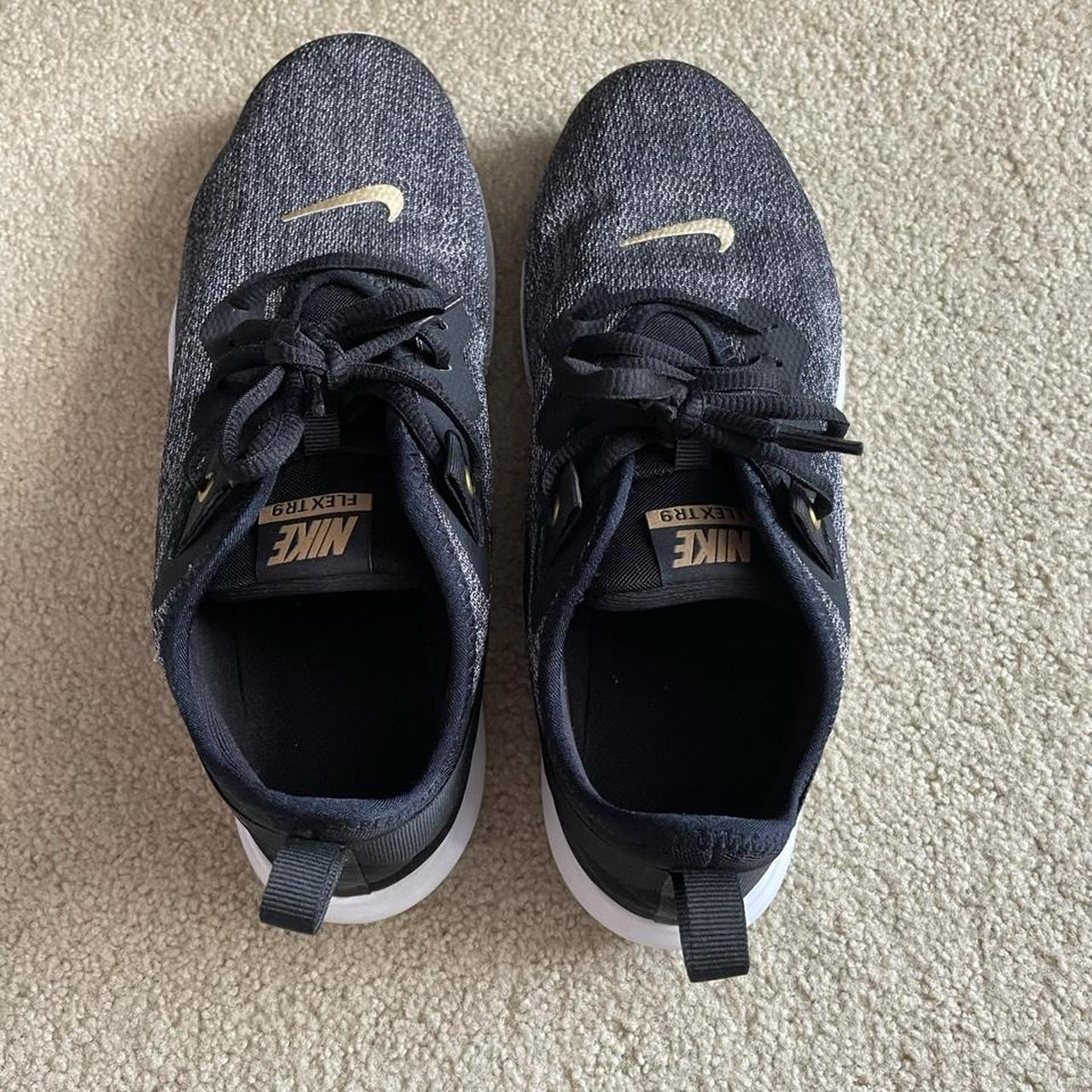 Nike Flex TR 9 Dark Grey with gold detailing Make me Depop