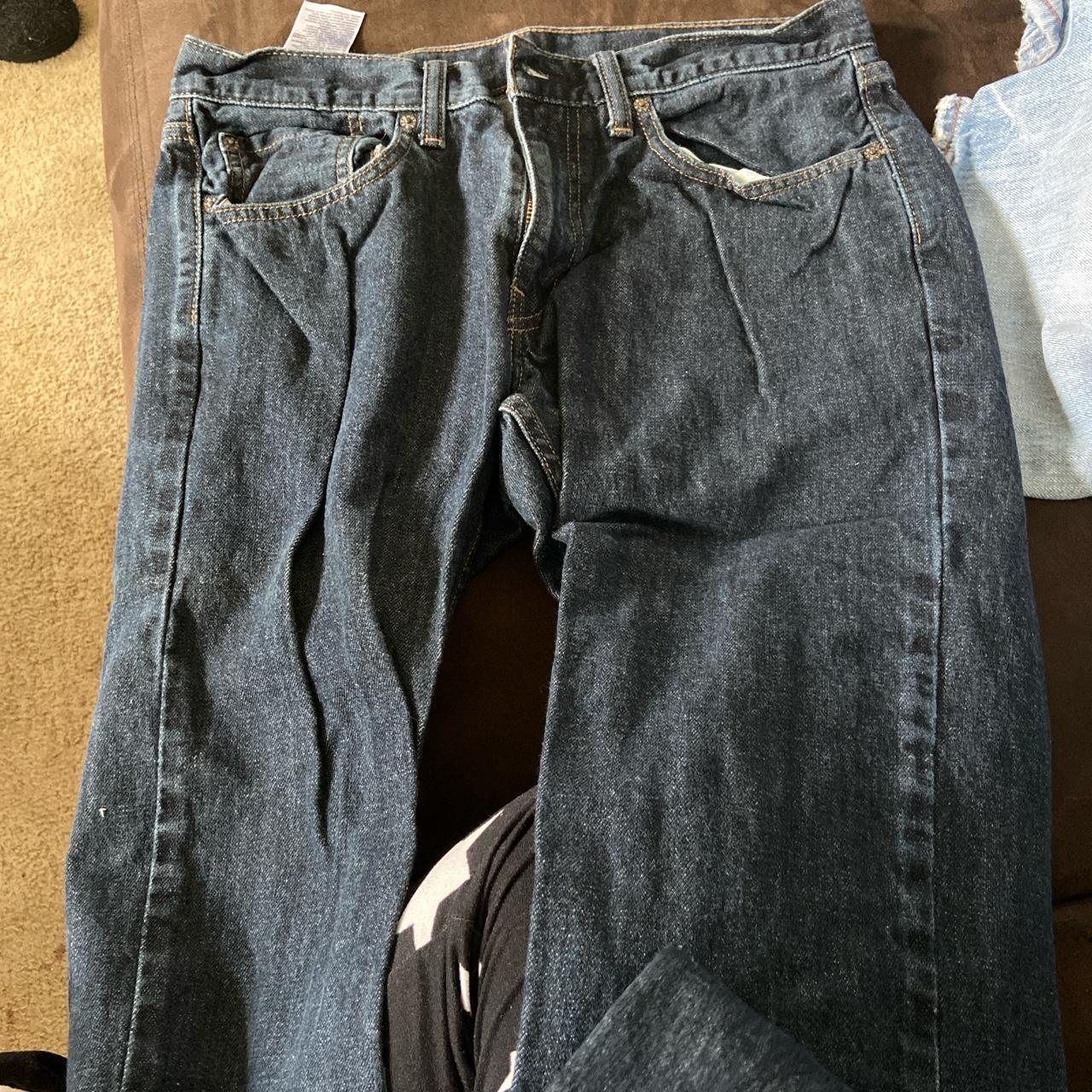 Levi jeans 32/32 - Depop