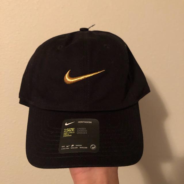 nike 1 size hats