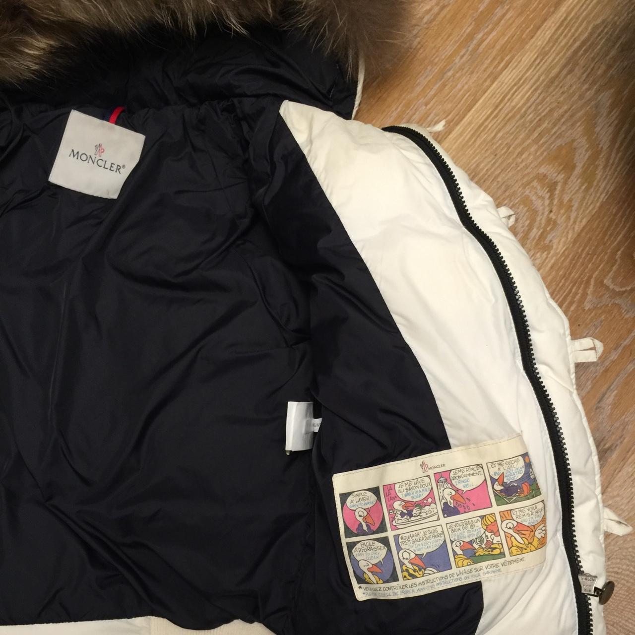 Moncler originale piuma d'oca modello bomber... - Depop