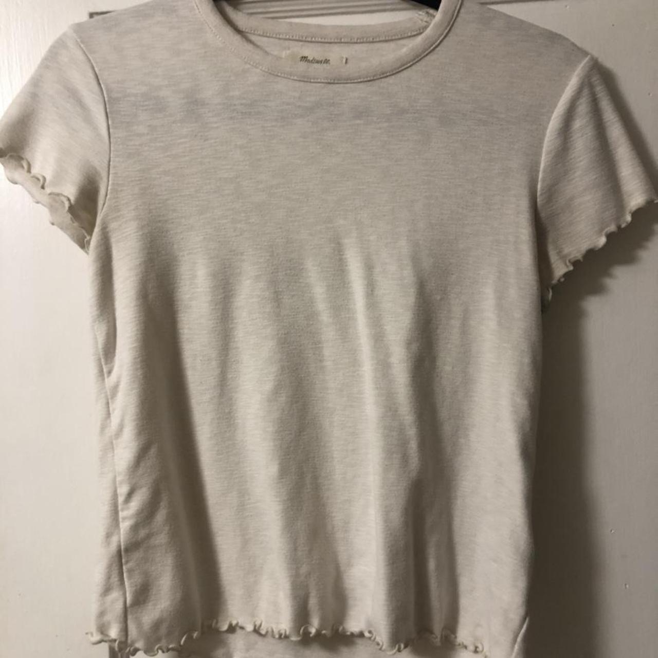 Madewell baby tee • the perfect casual tee with a... - Depop