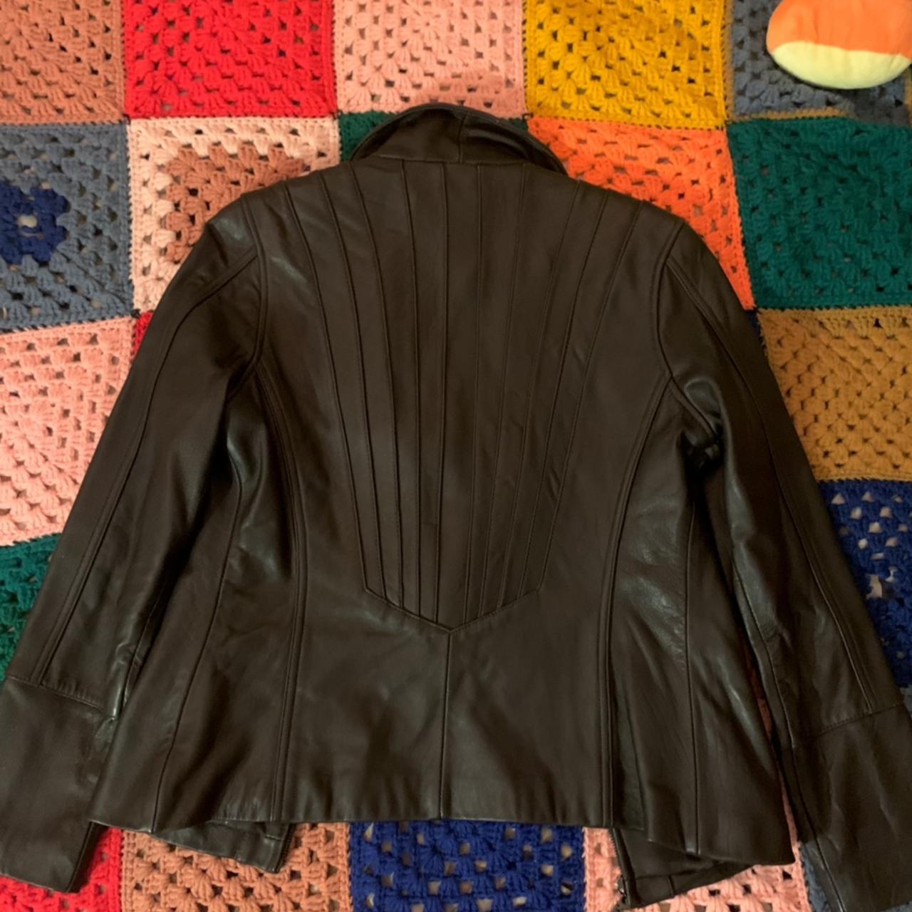 Avant Toi Women's Black Jacket (4)