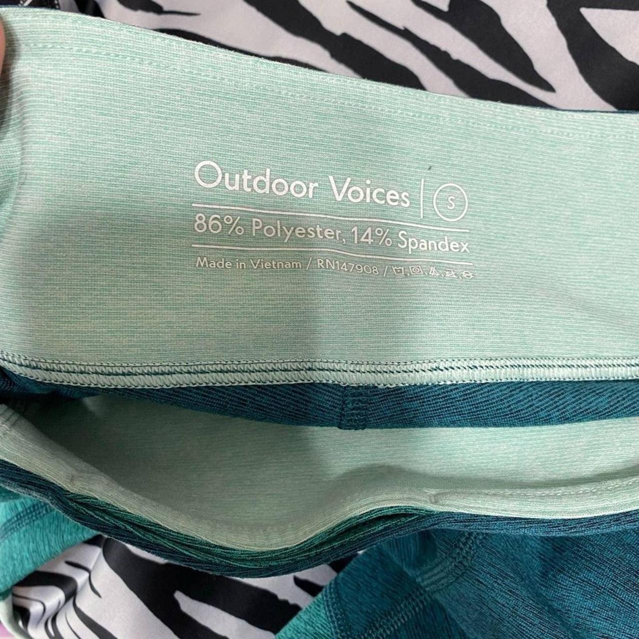 Outdoor Voices Women's Green Leggings Depop