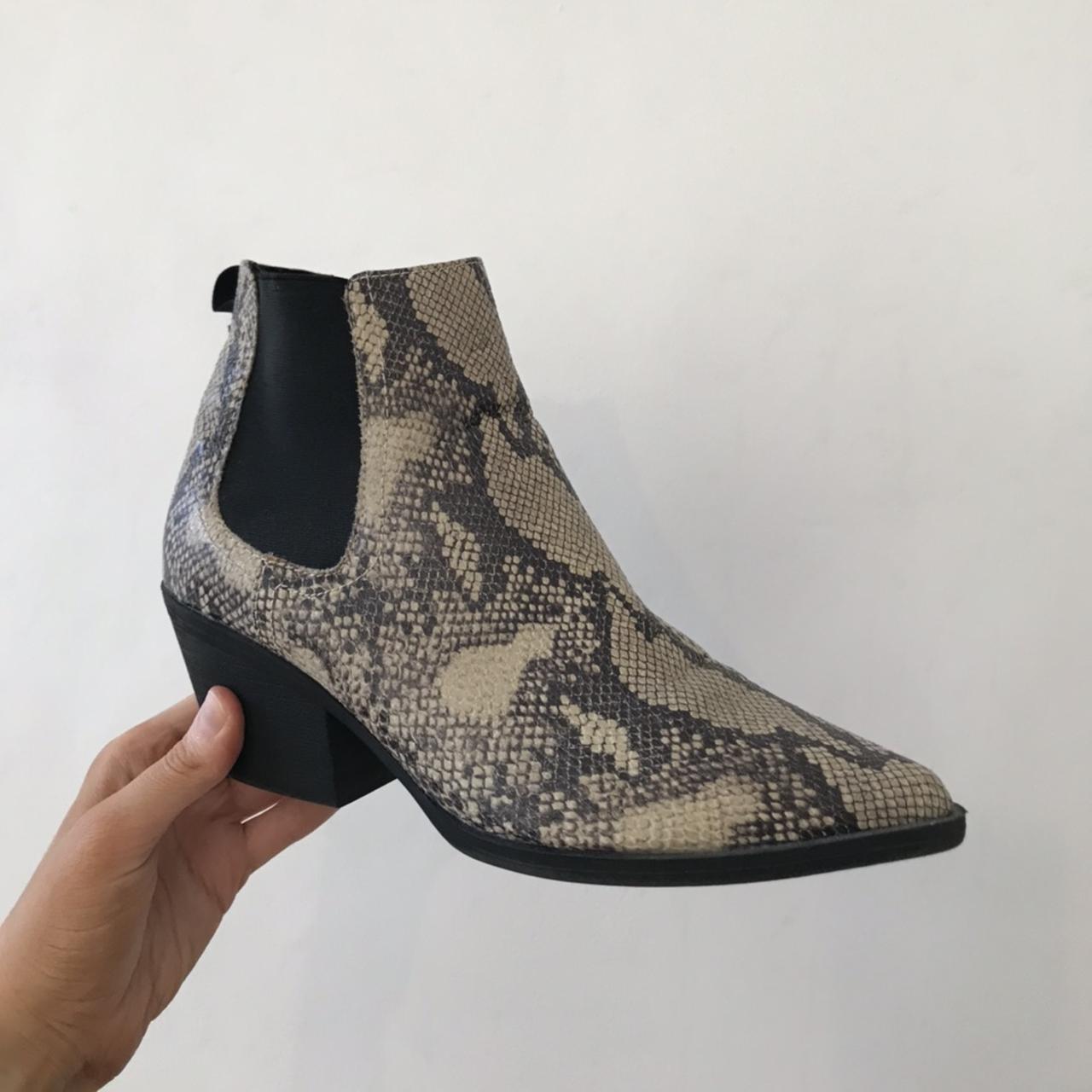 snakeskin boots new look