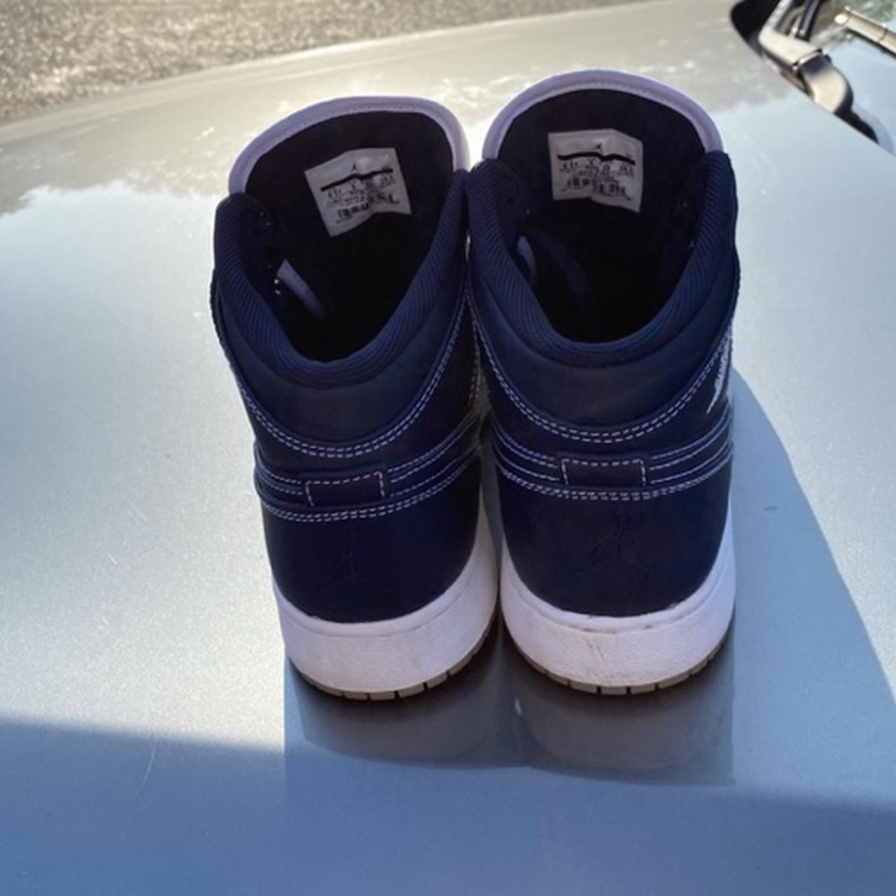 where to buy jordan 1s near me