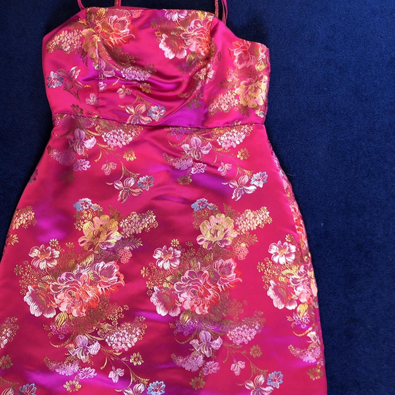 Amazing pink Chinese print dress. Silk like... - Depop