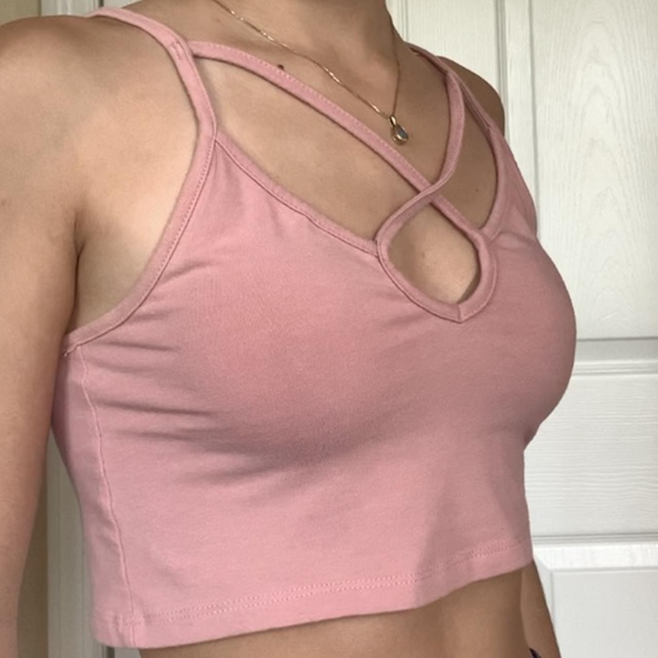 *Size USS *Negotiable Prices A light pink crop top... Depop