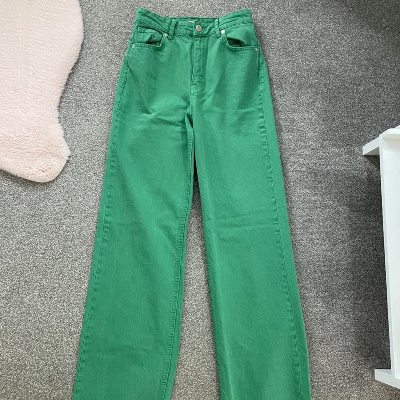 Zara Women's Green Jeans Depop