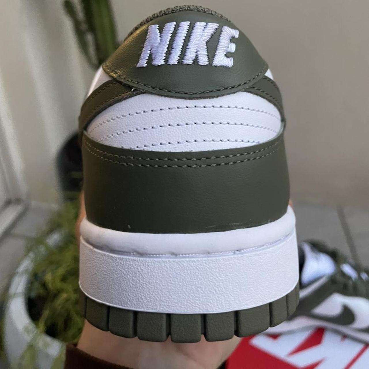 dunk low olive brown