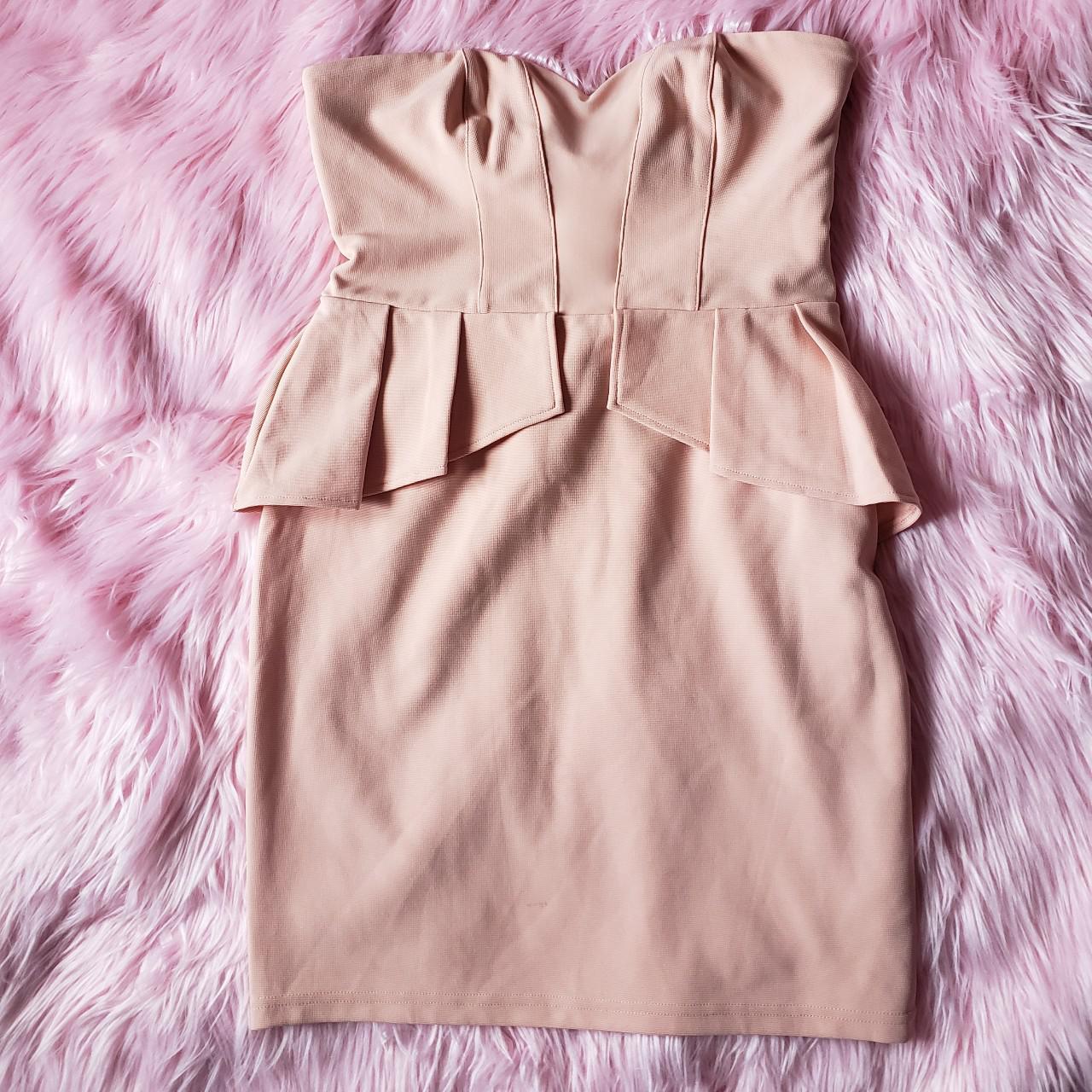 Exclusive Forever 21 Peach Peplum Dress NWOT Super