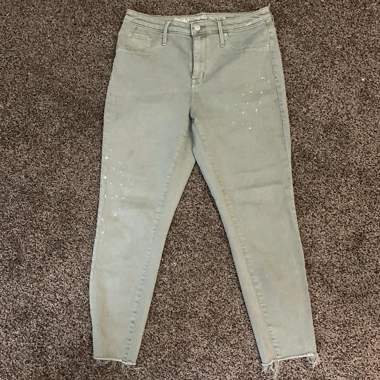 Size 8 light green 7/8 length skinny jeans target... Depop