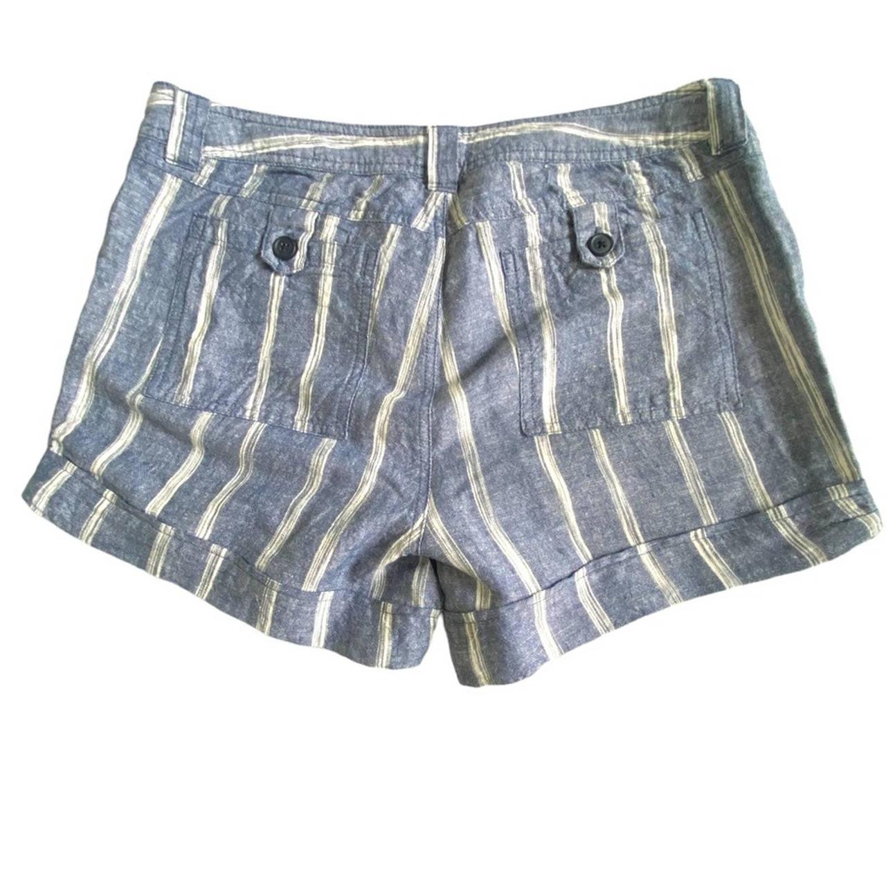 Gap Blue & White Striped Shorts 4 Gently used... - Depop