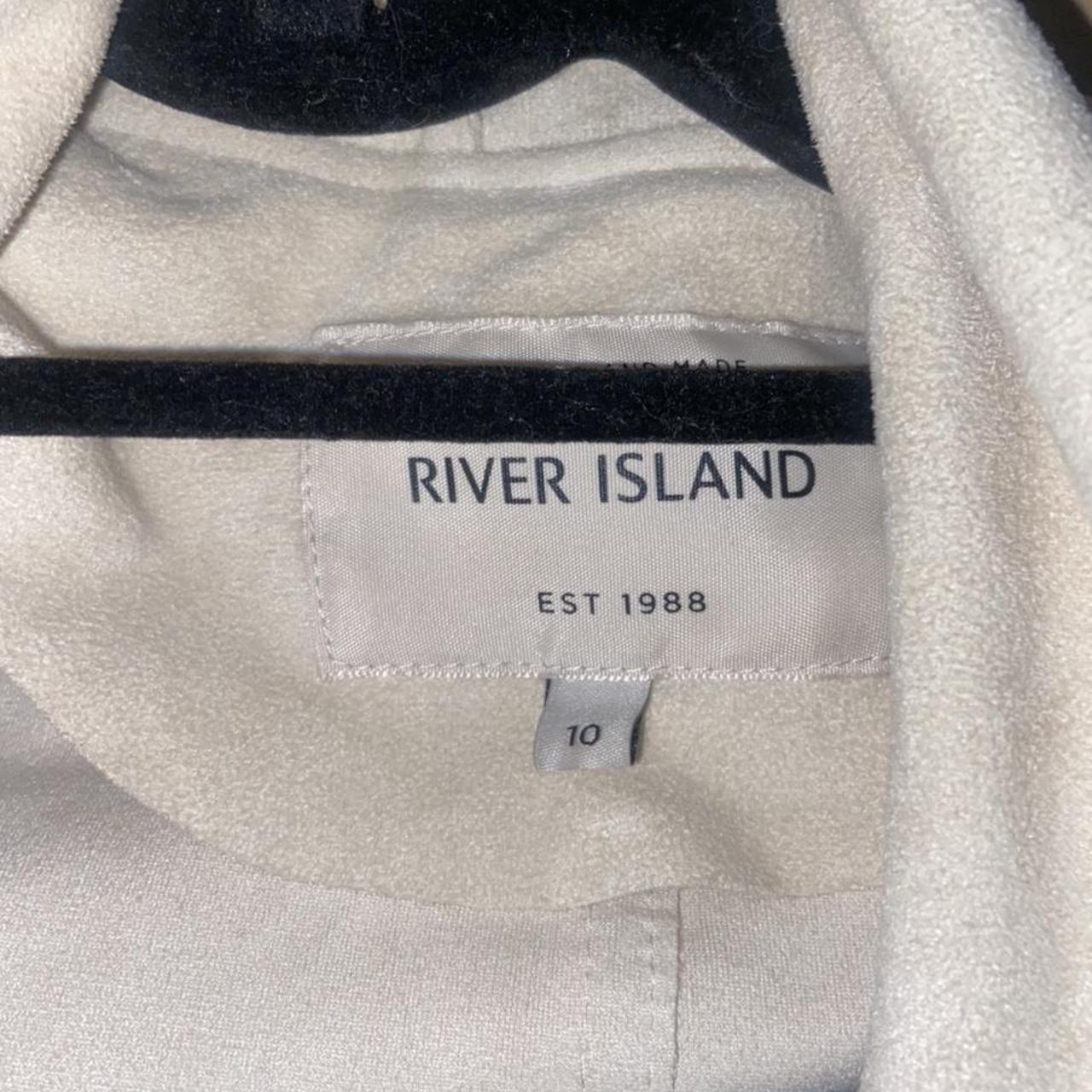 River Island Women's Jacket | Depop