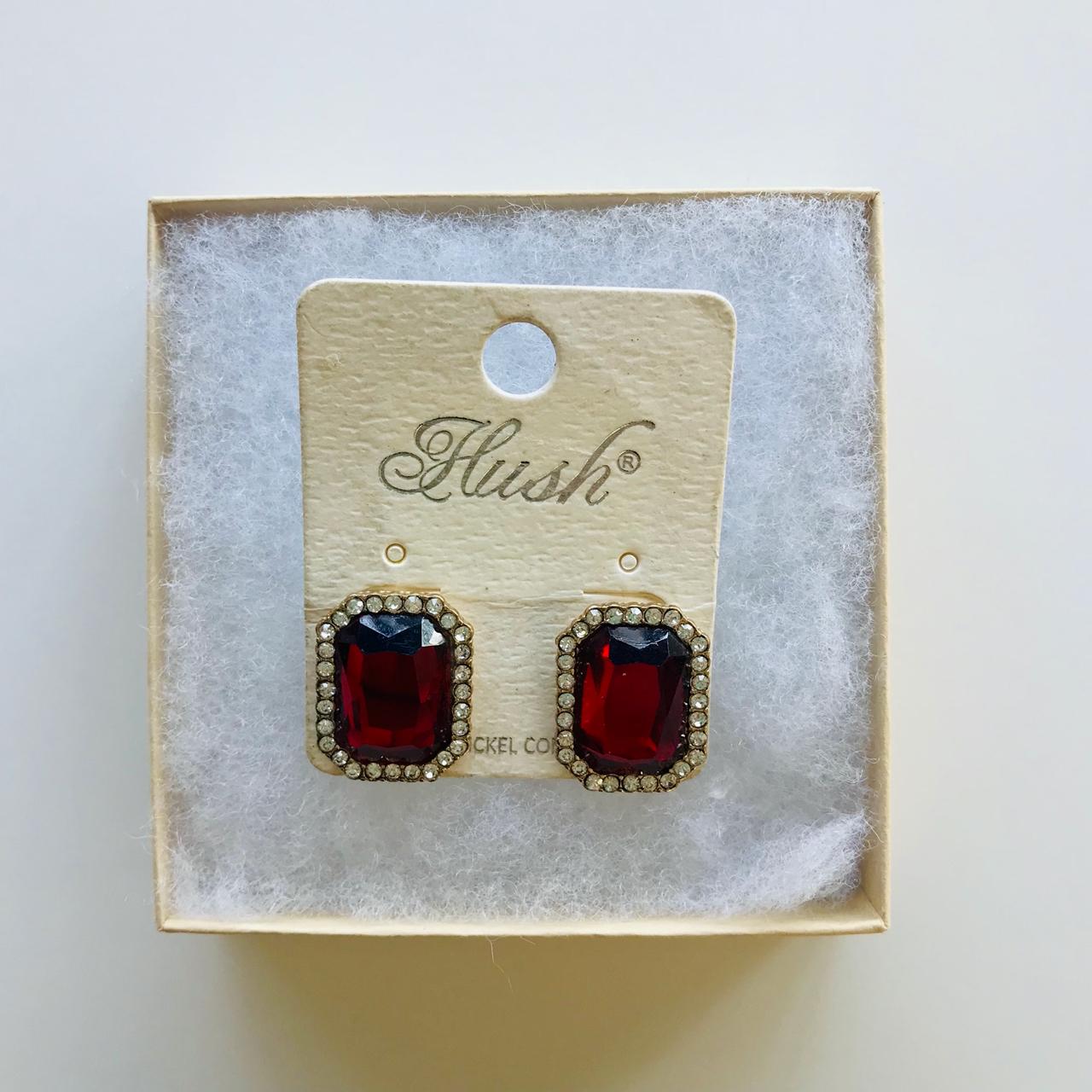 item listed by lonelybluenights