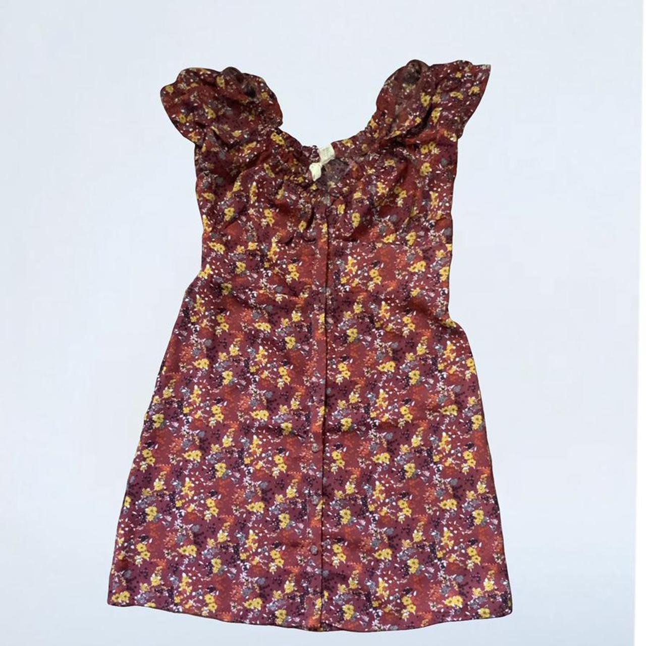 Product Image 1 - Fall floral dress 🤎 
Size: