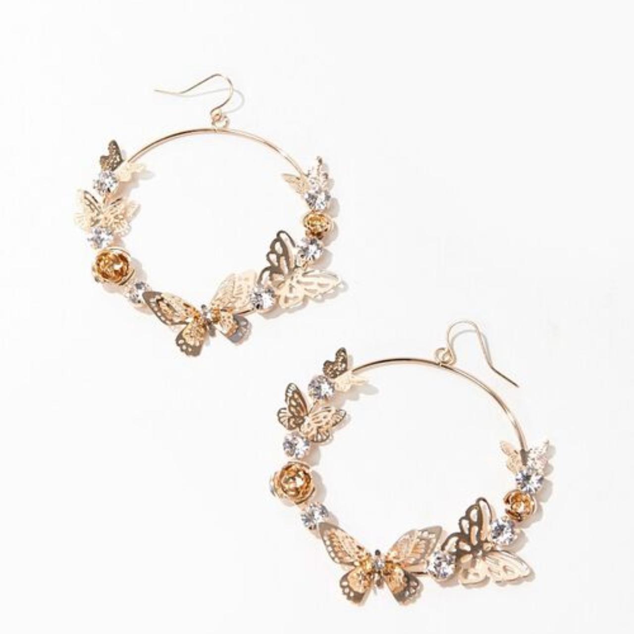 BRAND NWT Forever 21 Butterfly Rose Diamante Gold. Depop