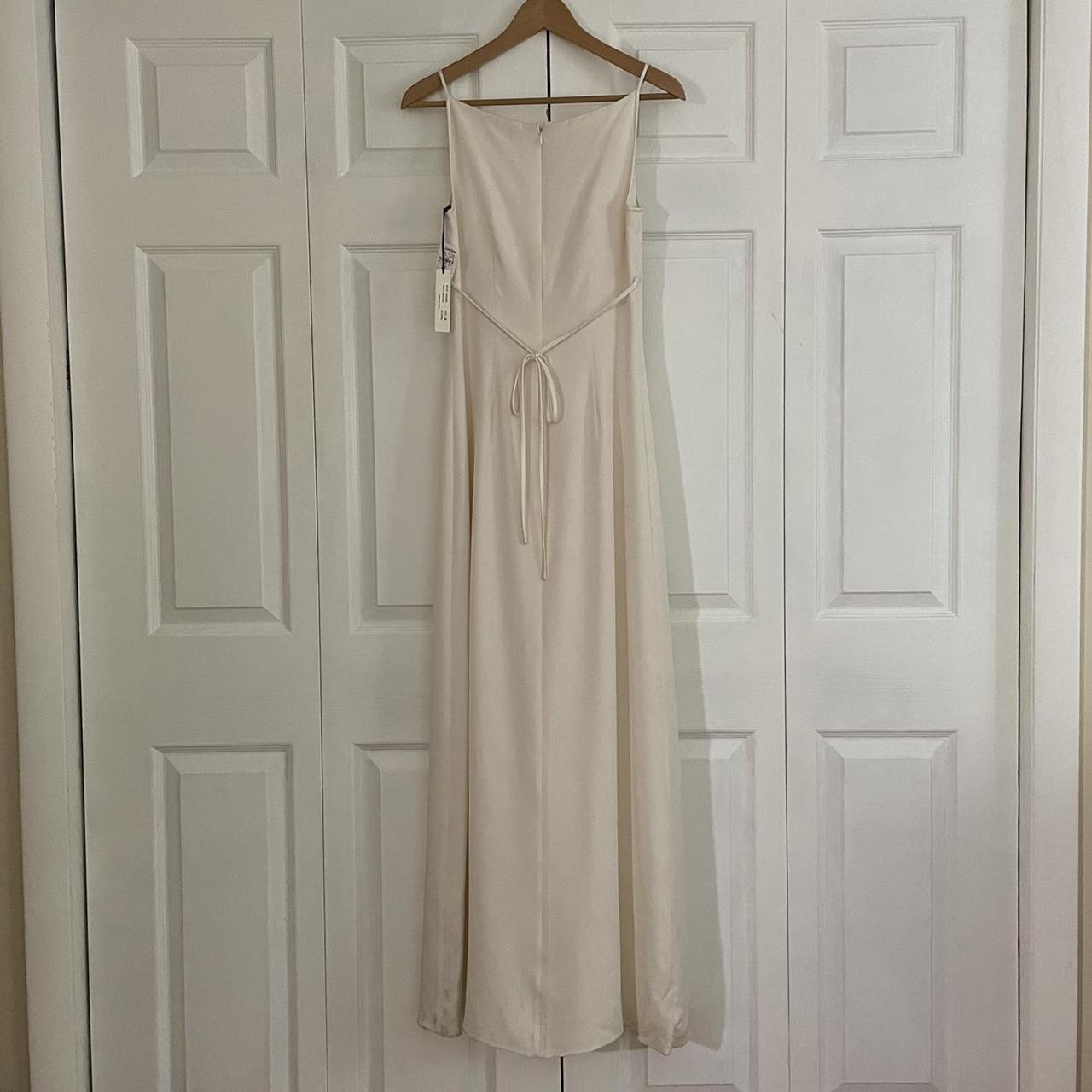 Kay Unger Women's Cream and White Dress | Depop