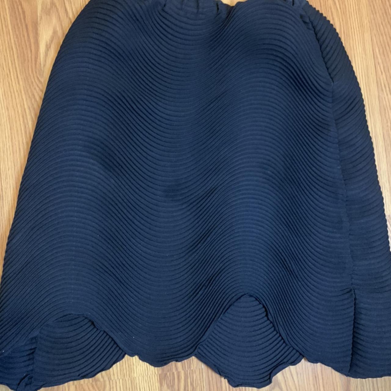 Comme des Garçons Women's Skirt (2)