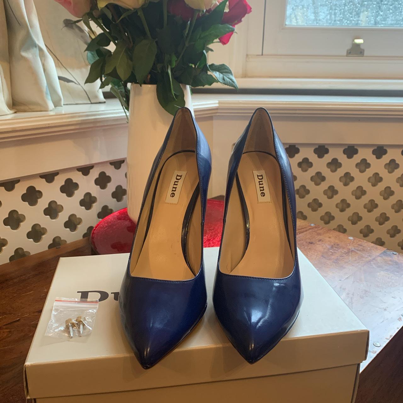 Dune sales blue heels